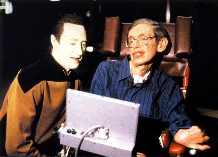 Data (Brent Spiner) and Stephen Hawking in 1993.