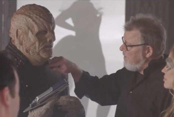 Dominic Burgess (as Vup) with director Jonathan Frakes. Courtesy of CBS